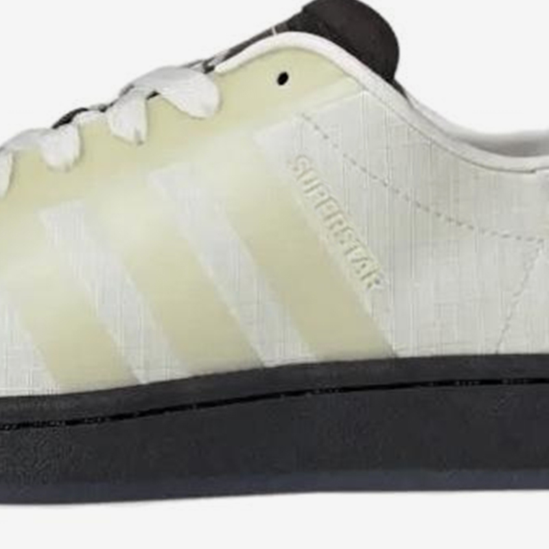 アディダス純正 SUPERSTAR 新型ベージュとブラックの - Adidas Shoes Superstar のレビューと価格