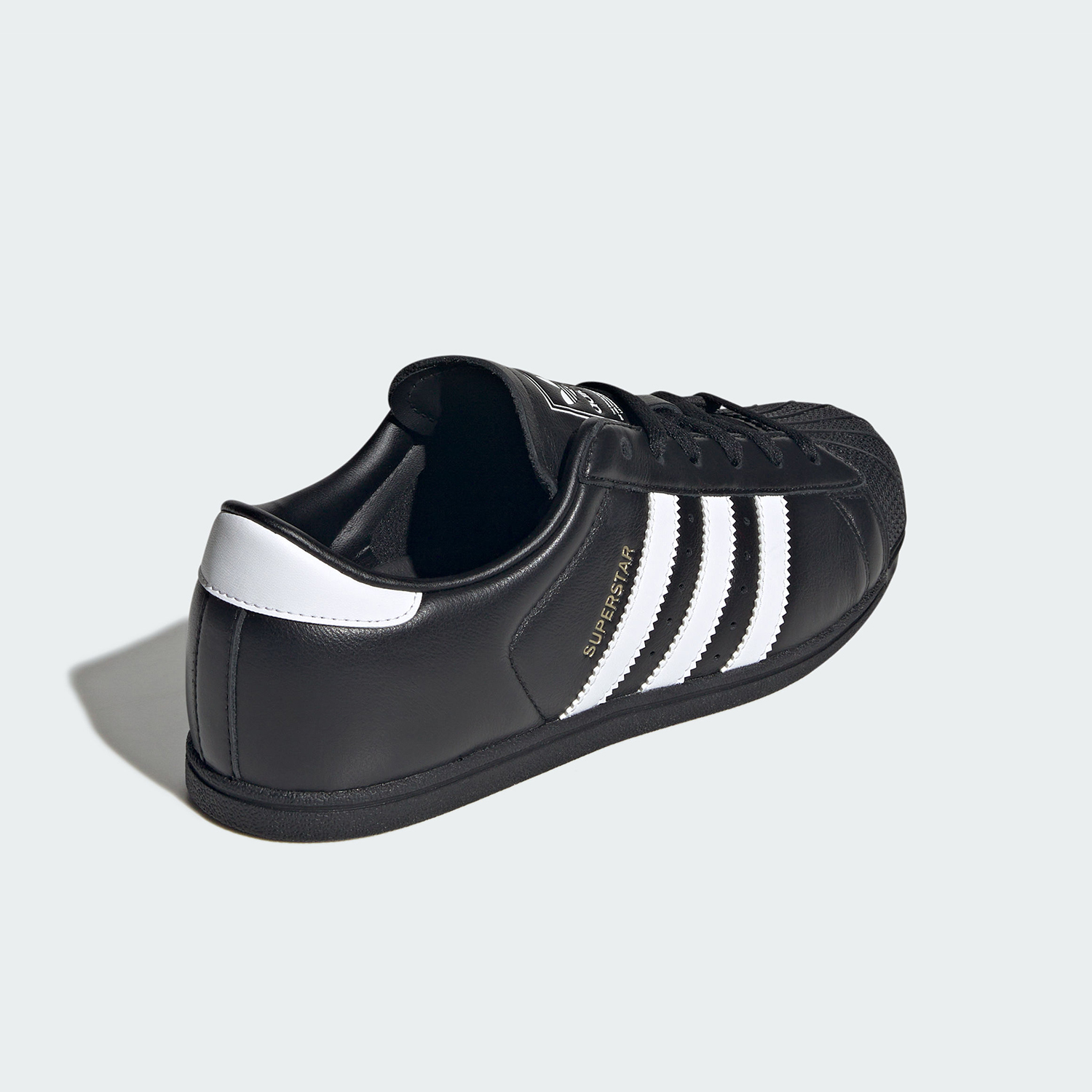アディダス純正 SUPERSTAR レディース ローカット  - Adidas Shoes Superstar のレビューと価格