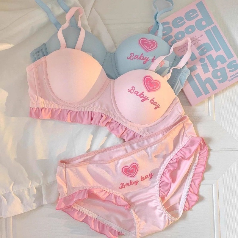 小さなバスト向けロリータ風ランジェリーセット、ワイヤレスプッ - Bralette Triangle Set のレビューと価格