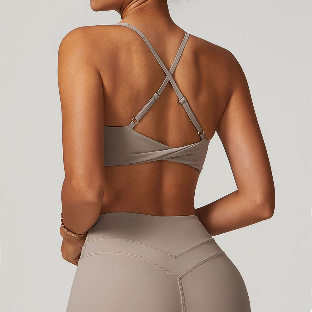 Juren-女性用スポーツブラ,フィットネスブラ,ホルター下 - Bralette Triangle Set のレビューと価格